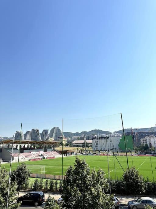 Great Apartament Near Lake & Blloku Area Tirana Exterior foto