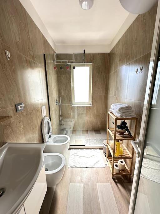 Great Apartament Near Lake & Blloku Area Tirana Exterior foto